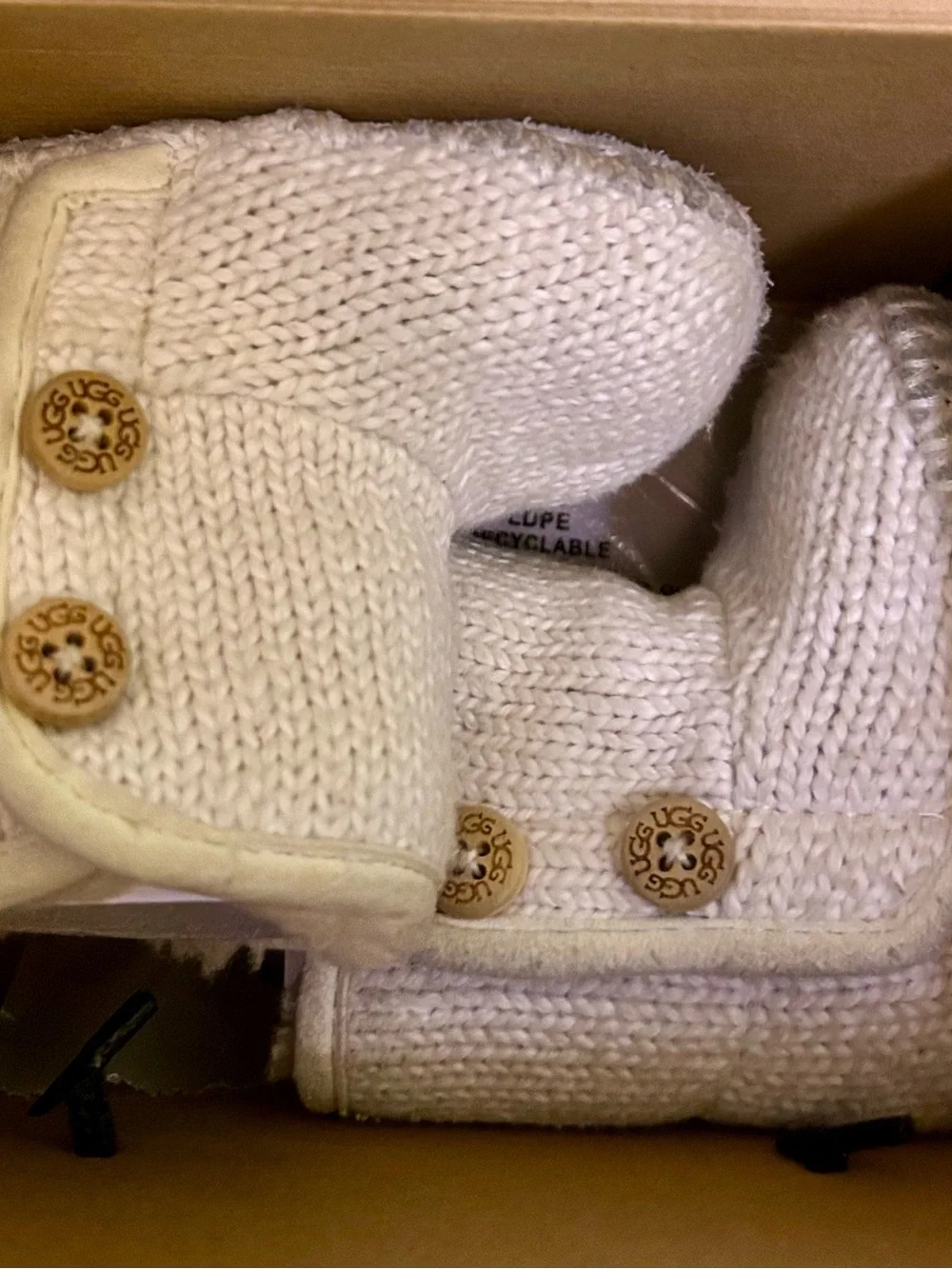UGG cozy knit